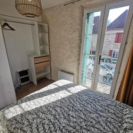 Du Centre, Refaits A Neuf, Climatiseur Mobile, Hyper Centre, 50m A Pieds Des Commerces, Restaurants, Parking Gratuit * Salies-de-Béarn