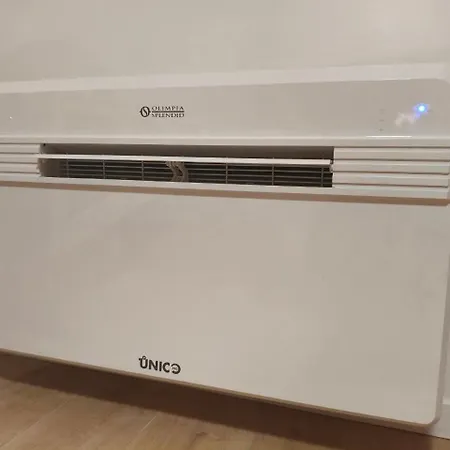 Du Centre, 3 Avec Climatisation, 4 Avec Climatiseur Mobile, Refaits A Neuf, 50m A Pieds Des Commerces, Restaurants, Parking Gratuit شقة *